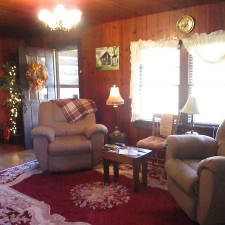 GORGEOUS! Near I-77, Historic log cabin for 2, WiFi, antiques, river access, near Princeton Extérieur photo